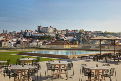 Tivoli_Kopke_Porto_Gaia_Hotel_Bar_Pool_1