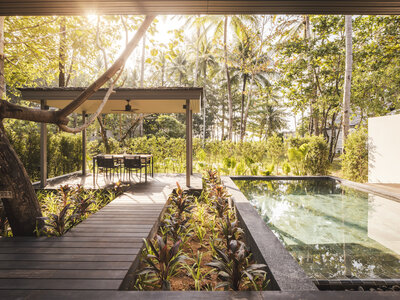 Avani_Plus_Khao_Lak_Resort_Two_Bedroom_Family_Pool_Suite_Pool_Walkway