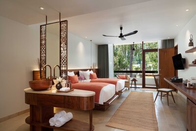 14_Family_Suite_Twin_Bedroom_Final