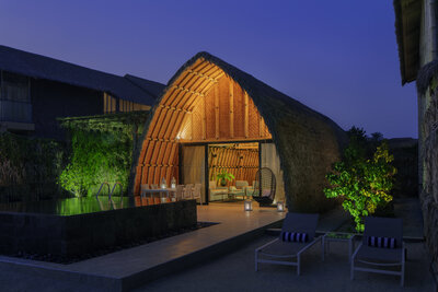 Anantara_World Islands_Dubai_Resort_Guest_Room_One_Bedroom_Beach_Pool_Villa_Outdoor