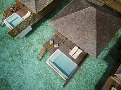Anantara_Veli_Maldives_Resort_Accomodation_Aerial_Over_Water_Pool_Villa-5700x4275