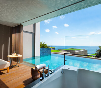Anantara_Uluwatu_Bali_Resort_Guest_Room_Ocean_View_Pool_Suite_Pool_with_Ocean_View-7094x6192