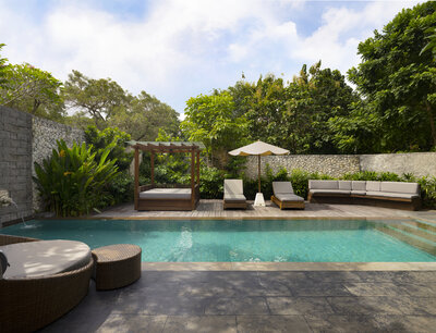Anantara_Uluwatu_Bali_Resort_Guest_room_Two_Bedroom_Garden_View_Pool_Villa_Pool_Side_View-8150x6242
