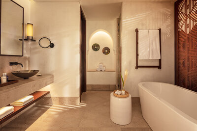 Anantara_Tozeur_Resort_Guest_Room_Amenity_Sahara_Deluxe_Room_Bathroom