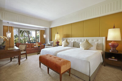 Anantara_Siam_Bangkok_Hotel_Guest_Room_Premier_Room_with_Twin_Beds-5616x3744