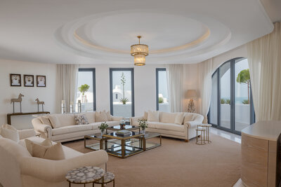 Anantara_Santorini_Abu_Dhabi_Lobby_Lounge_Daylight