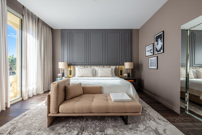 Anantara_Plaza_Nice_Junior_Suite_Garden_View_Balcony_Bed_Straight_On_0730-3-3