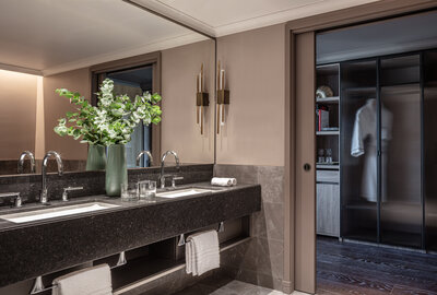 Anantara_Plaza_Nice_Junior_Suite_Sea_View_Balcony_Bathroom_0561x-3-3