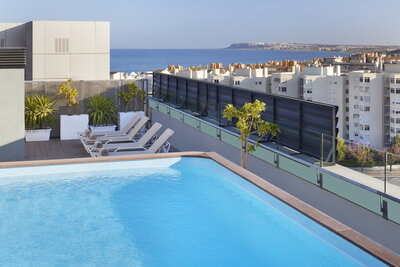 NH_Alicante_Hotel_facilities_swimming_pool_detail_sea