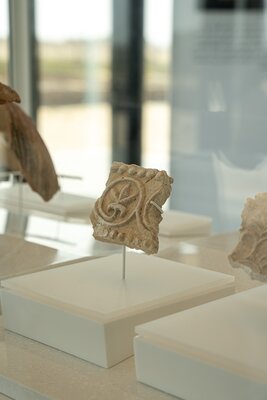 608127-Anantara Sir Bani Yas Island Stones that were discovered on the island-ff0ede-original-1756177232.jpg