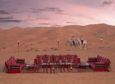 Qasr_Al_Sarab_Desert_Resort_By_Anantara_Recreation_Facility_Desert_Camp_Horses-6624x4830
