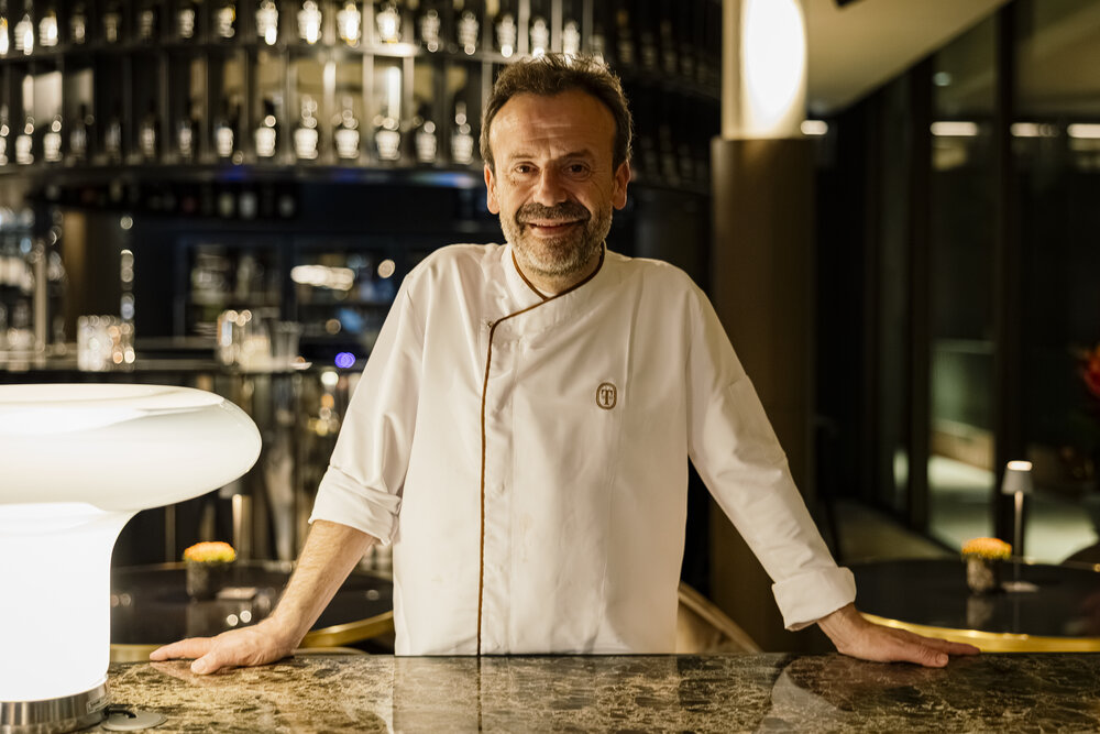 Chef Nacho Manzano.jpg