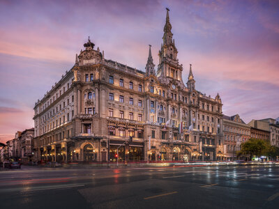 Anantara_New_York_Palace_Budapest_Hotel_Exterior_View_Building_Outside_Night.jpg