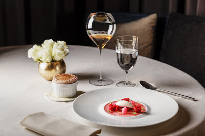 Ineo_Restaurant_AROM_Raspberry_And_Rhubarb_Souffle_And_White_Chocolate-4026x2685