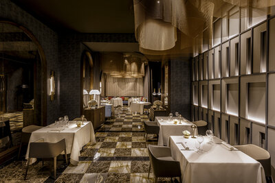 Ineo_Restaurant_Anantara_Palazzo_Naiadi_Interior-4078x2720