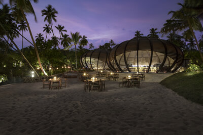 Anantara_Peace_Haven_Tangalle_Resort_Restaurant_Verala_At_Night