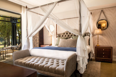 The_Royal_Livingstone_By_Anantara_Guest_Room_Presidential_Suite_Bedroom (2)