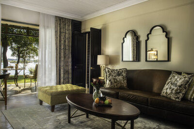 The_Royal_Livingstone_By_Anantara_Guest_Room_Livingstone_Suite_Lounge (1)