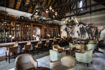 The_Royal_Livingstone_Hotel_by_Anantara_Travellers_Bar
