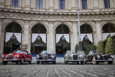 650696-Anantara Concorso Roma 2026 - Lancia Aurelia B24 convertibles and Anantara Palazzo Naiadi Rome Facade-768355-original-1770651297.jpg