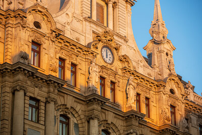 Anantara_New_York_Palace_Budapest_Hotel_Exterior_View_Clock-5760x3840