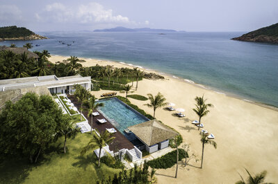 Anantara_Quy_Nhon_Villas_Exterior_View_Aerial_View_Resort_Pool_Beach_Location-6000x3997