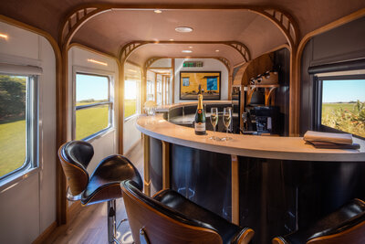 The_Vietage_Train_Interior