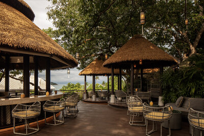 Anantara_Lawana_Koh_Samui_Resort_Restaurant_The_Singing_Bird_Lounge_2024_1