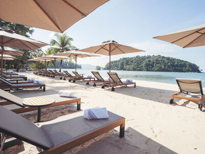 Anantara Layan Phuket Resort - Beach Sun Loungers (Ocean View)