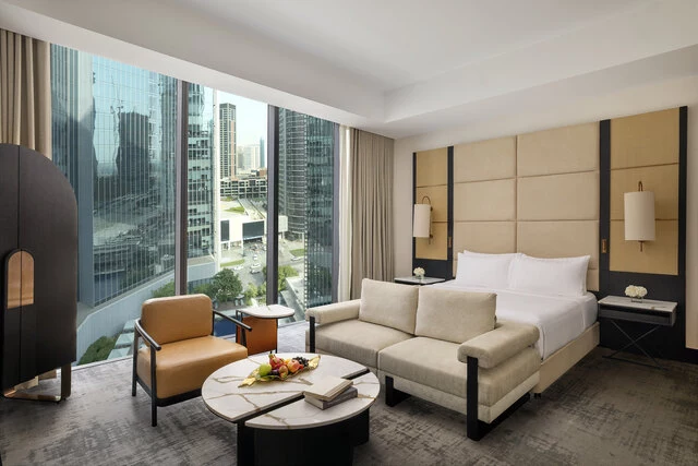 Anantara_Downtown_Dubai_Hotel_Deluxe_Pool_View_Room_01