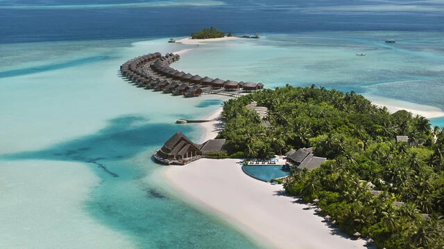 Anantara_Dhigu_Maldives_Resort_Aeriel_3-8059x4530