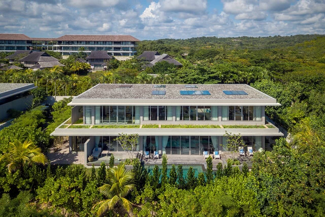 Anantara_Desaru_Coast_Resort_and_Villas_Guest_Room_Four_Bedroom_Residence_Exterior_View3