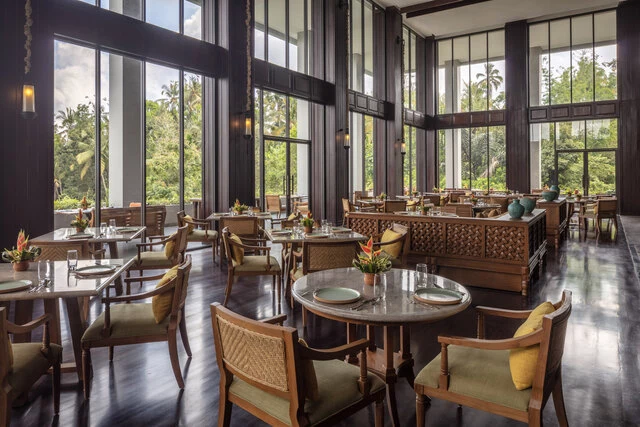 Anantara_Ubud_Bali_Resort_FB_Kirana_Restaurant_indoor