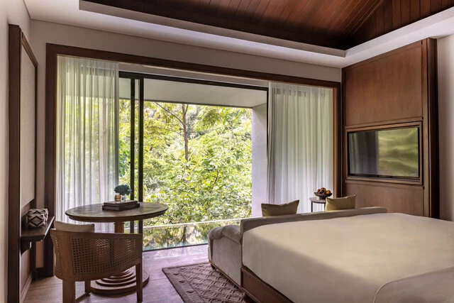 Anantara_Ubud_Bali_Resort_Guest_Room_Two_Bedroom_Pool_Villa_ Bedroom_King