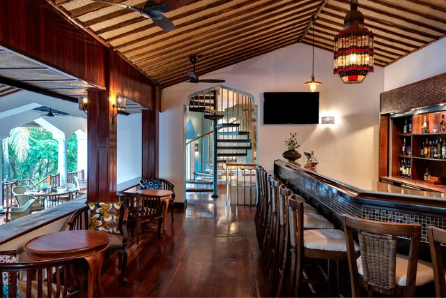 Anantara_Bazaruto_Island_Resort_Restaurant_Golfinho_Bar (1)