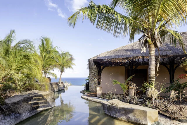Anantara_Bazaruto_Island_Resort_Property_Amenity_Spa_Pool