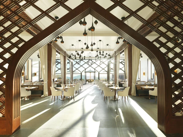 Anantara_Al_Jabal_Al_Akhdar_Resort_Restaurant_Al_Maisan_International_Dining