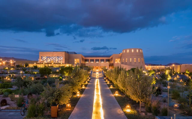 Anantara_Al_Jabal_Al_Akhdar_Resort_Exterior_view_Main_Building_Night-7360x4554