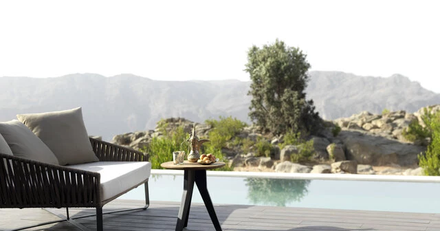 Anantara_Al_Jabal_Al_Akhdar_Resort_Guest_room_amenity_One_Bedroom_Cliff_Pool_Villa_Private_Pool-7989x4191