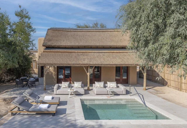 Anantara_Sir_Bani_Yas_Island_Al_Sahel_Villa_Resort_Guest_Room_Wilderness_Pool_ Villa_Exterior_Pool_Deck-7617x5223