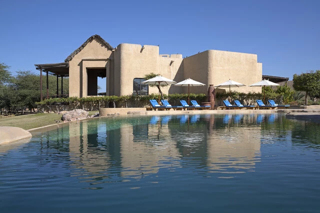 Anantara_Sir_Bani_Yas_Island_Al_Sahel_Villa_Resort_Property_Amenity_Swimming_Pool-7000x4667