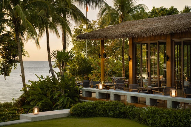Anantara_Koh_Yao_Yai_Resort_And_Villas_Dining_The_Beach_Restaurant