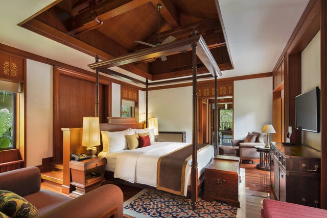 Anantara_Xishuangbanna_Resort_Guest_Room_Royal_Villa_Bedroom