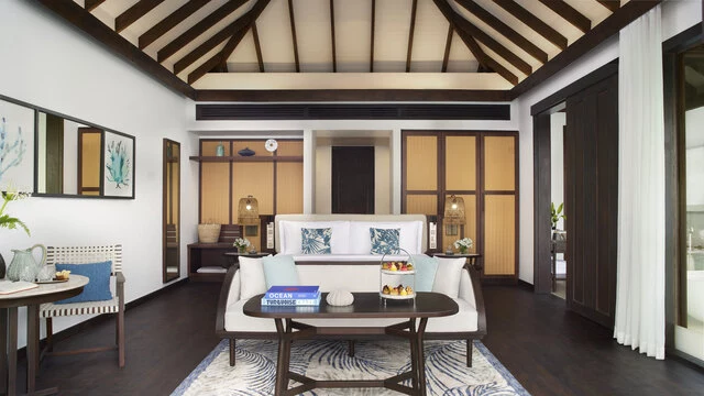 Anantara_Veli_Maldives_Resort_Accomodation_Ocean_Pool_Villa_Bedroom-6200x3488
