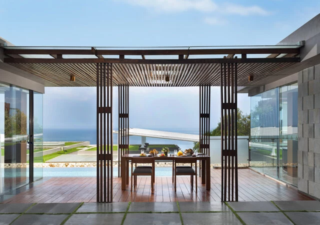 Anantara_Uluwatu_Bali_Resort_Guest_Room_Three_Bedroom_Ocean_Front_Pool_Villa_Outdoor_Dining-6100x4290