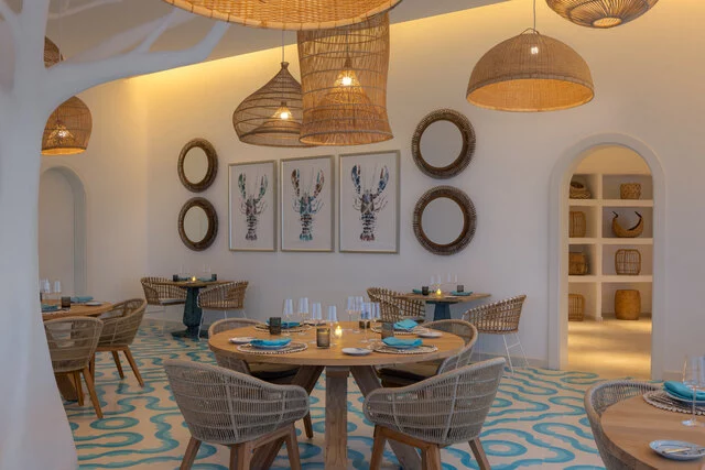 Anantara_Santorini_Abu_Dhabi_Retreat_Thalassa_Restaurant_Indoor