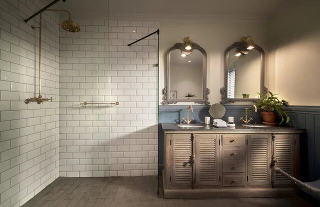 Anantara_Stanley_&_Livingstone_Victoria_Falls_Hotel_Bathroom_Vanity