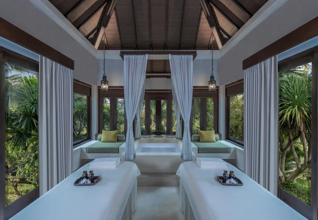 Anantara_Mai_Khao_Phuket_Villas_Spa_Treatment_room