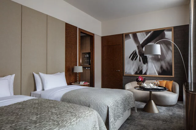 Anantara_Palais_Hansen_Vienna_Hotel_Guest_Room_PREMIUM_ROOM_TWIN_01