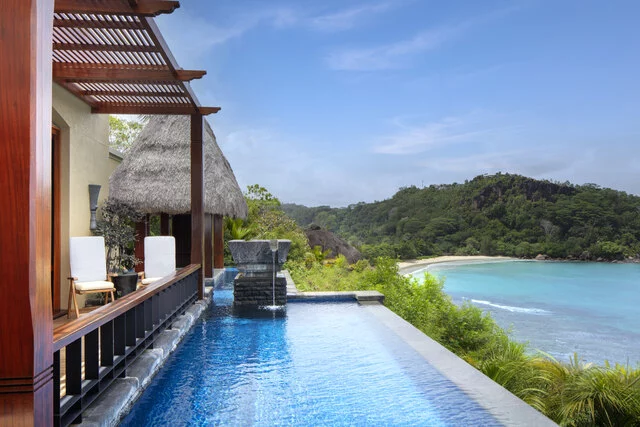 Anantara_Maia_Seychelles_Villas_Guest_Room_Premier_Ocean_View_Pool_Villa_Pool_View